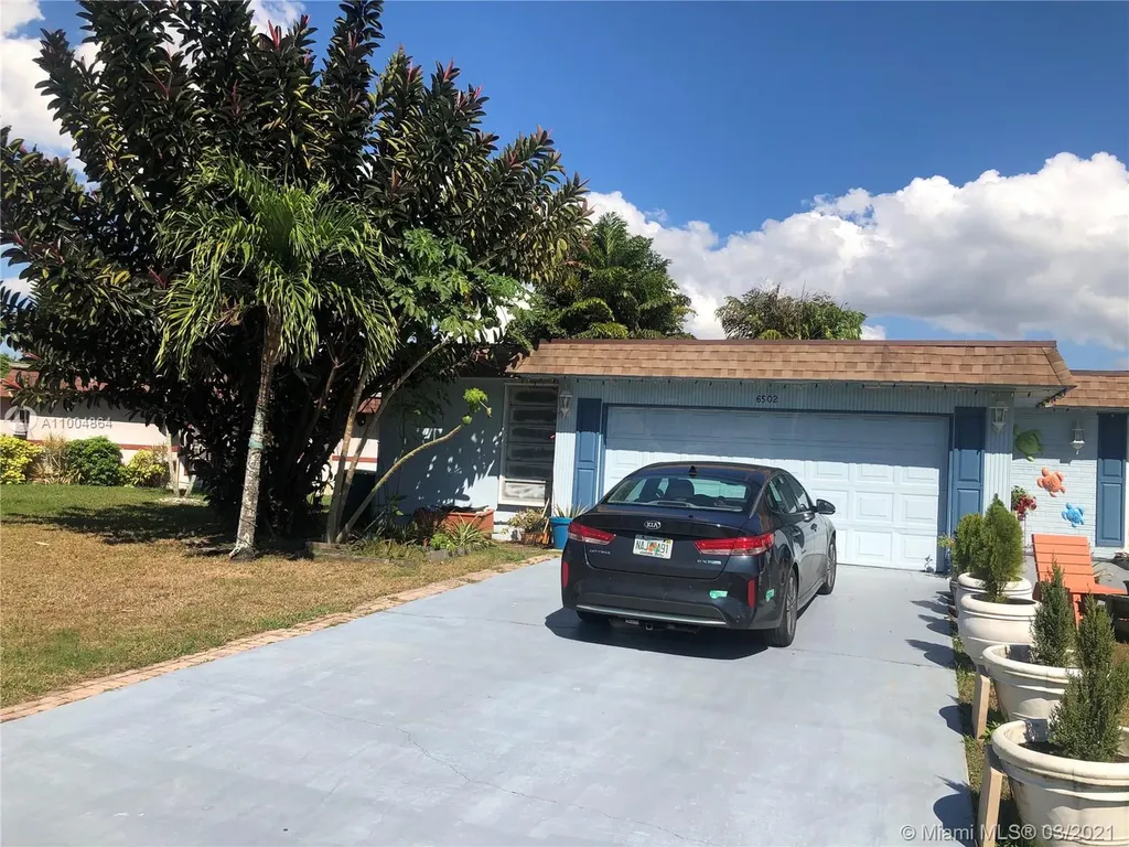 6502 NW 72nd Avenue Tamarac FL 33321