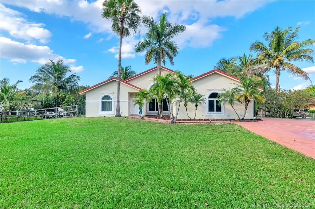 14441 SW 17th Street Davie FL 33325