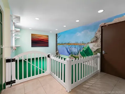 13500 SW 66th Avenue Pinecrest FL 33156
