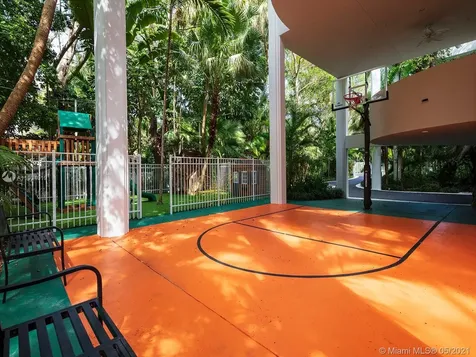 13500 SW 66th Avenue Pinecrest FL 33156