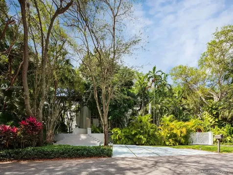 13500 SW 66th Avenue Pinecrest FL 33156