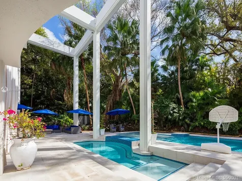 13500 SW 66th Avenue Pinecrest FL 33156