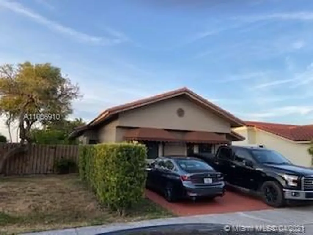 14621 SW 52nd Street Miami FL 33175