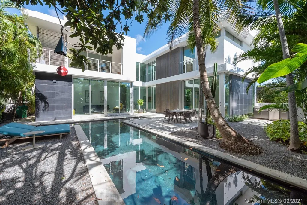 30 Bay Heights Drive Miami FL 33133
