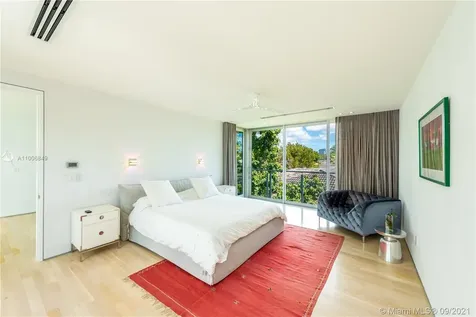 30 Bay Heights Drive Miami FL 33133