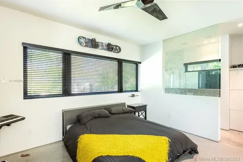 30 Bay Heights Drive Miami FL 33133