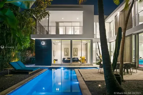 30 Bay Heights Drive Miami FL 33133