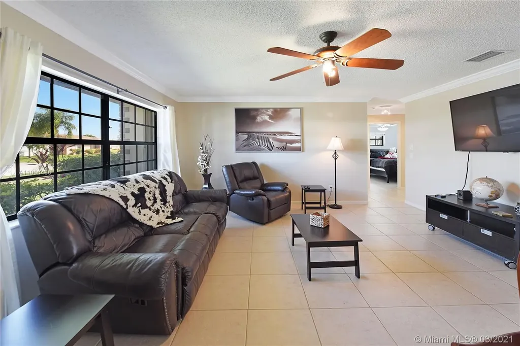 4652 Armadillo Street Boca Raton FL 33428