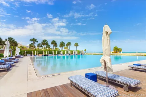 360 Ocean Drive Key Biscayne FL 33149