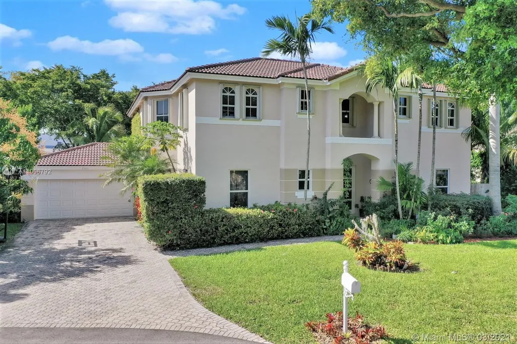 8483 SW 137th Street Palmetto Bay FL 33158