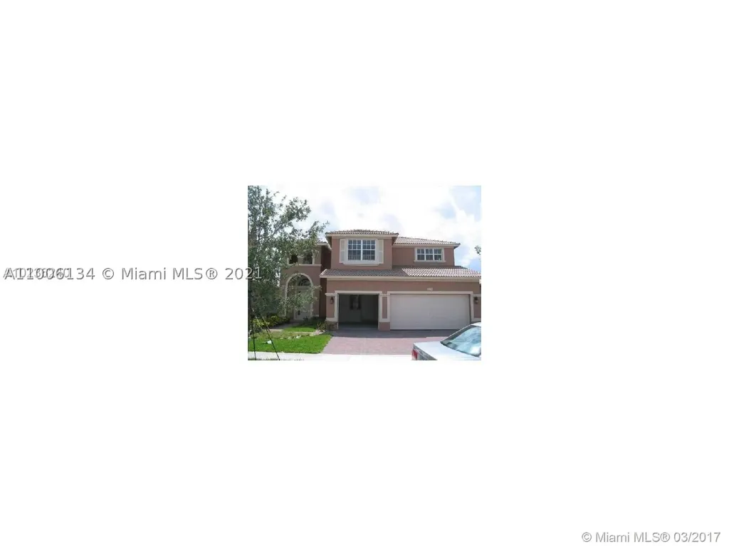 4041 W Whitewater Avenue Weston FL 33332
