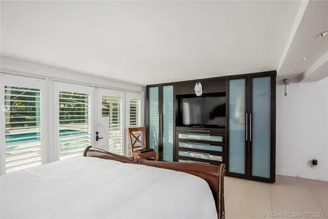 7701 NE 8th Avenue Miami FL 33138