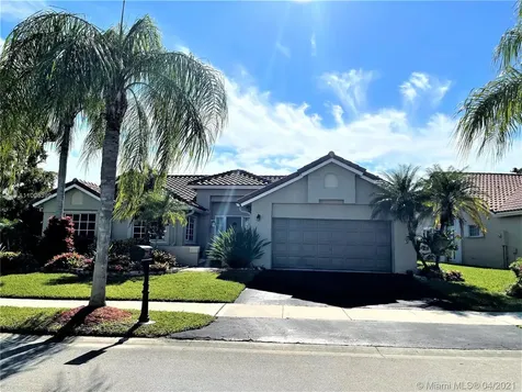 1032 Laguna Springs Drive Weston FL 33326