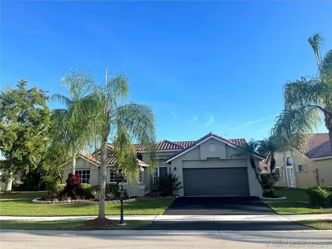 1032 Laguna Springs Drive Weston FL 33326