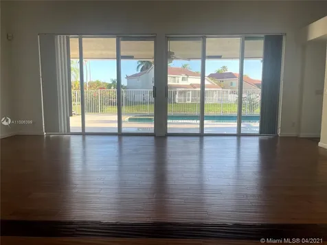 1032 Laguna Springs Drive Weston FL 33326