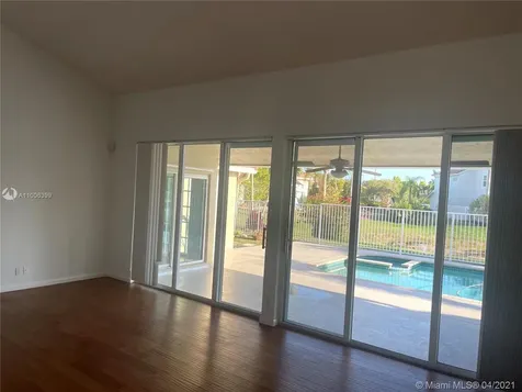 1032 Laguna Springs Drive Weston FL 33326