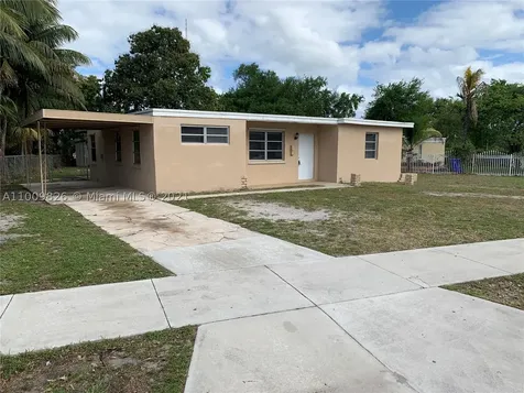 3205 SW 59th Terrace West Park FL 33023