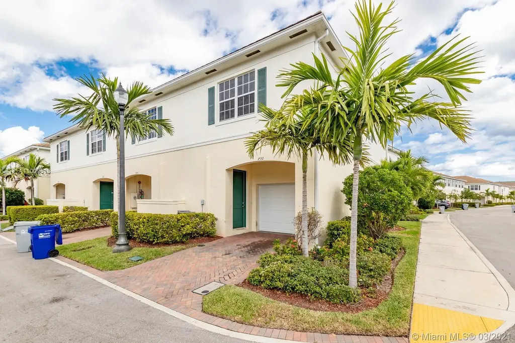 730 SW 1st Way Pompano Beach FL 33060