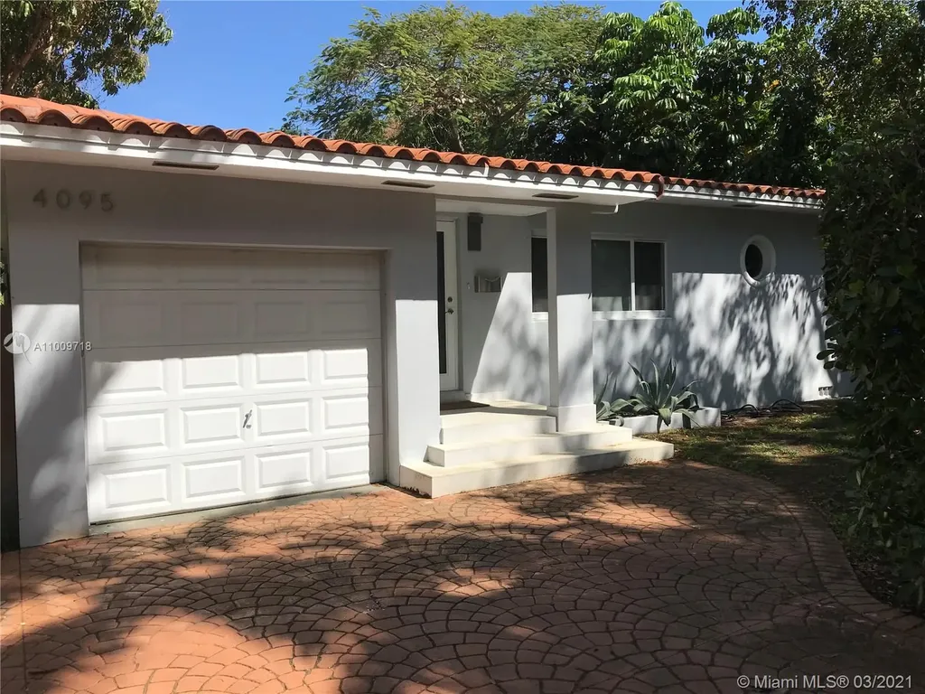 4095 Hardie Avenue Miami FL 33133