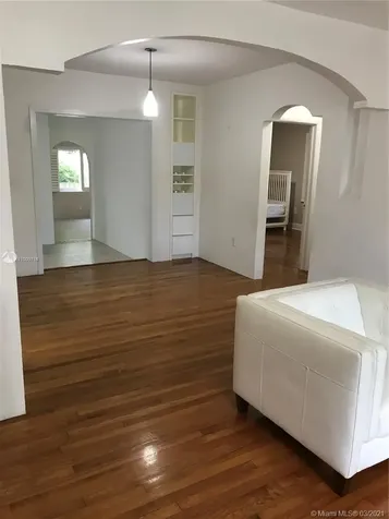 4095 Hardie Avenue Miami FL 33133