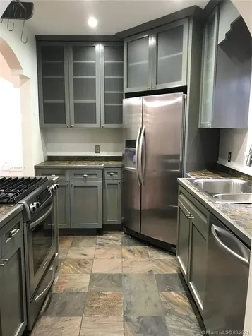 4095 Hardie Avenue Miami FL 33133