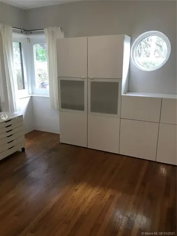 4095 Hardie Avenue Miami FL 33133