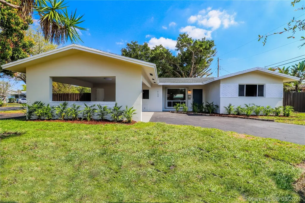 4460 NE 13th Terrace Oakland Park FL 33334