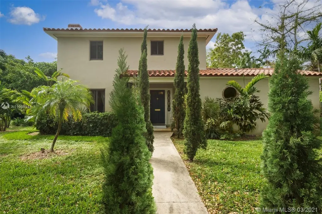 390 NE 93rd Street Miami Shores FL 33138