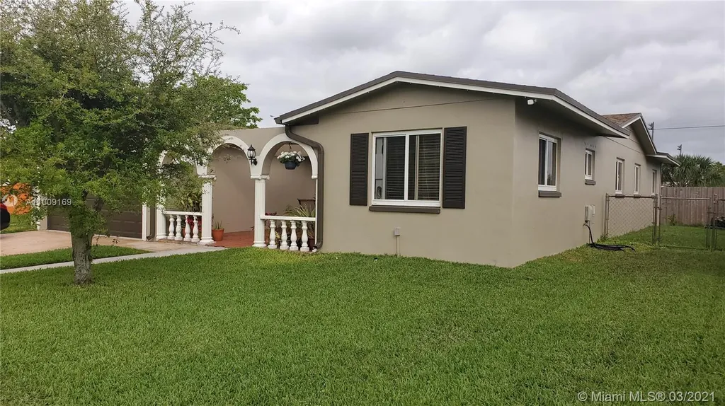9361 NW 24th Place Pembroke Pines FL 33024