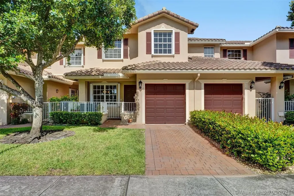 3387 Lakeside Drive Davie FL 33328