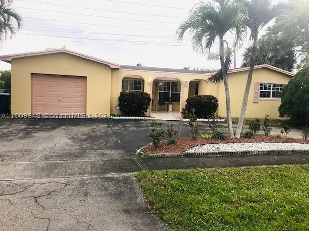 8205 NW 24th Court Pembroke Pines FL 33024