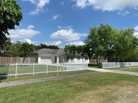 1151 NW 19th Street Homestead FL 33030