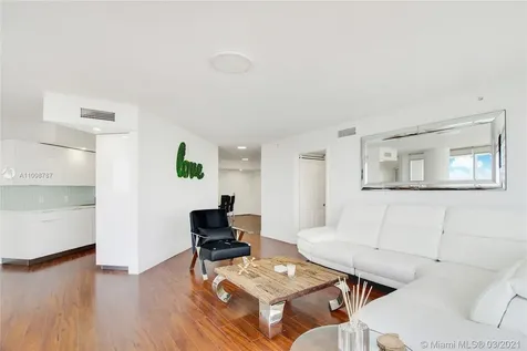 6301 Collins Avenue Miami Beach FL 33141