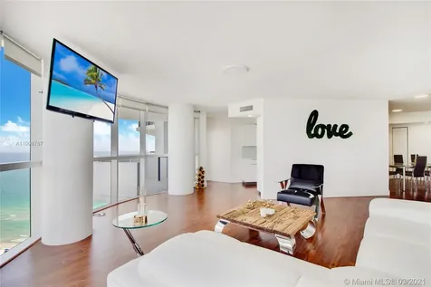 6301 Collins Avenue Miami Beach FL 33141
