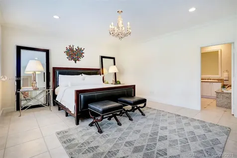 3520 Bayshore Villas Drive Miami FL 33133