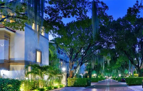 3520 Bayshore Villas Drive Miami FL 33133