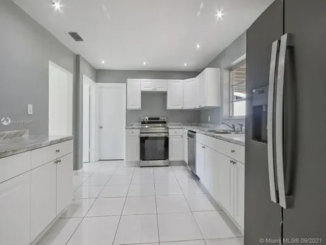 10803 SW 34th Street Miami FL 33165