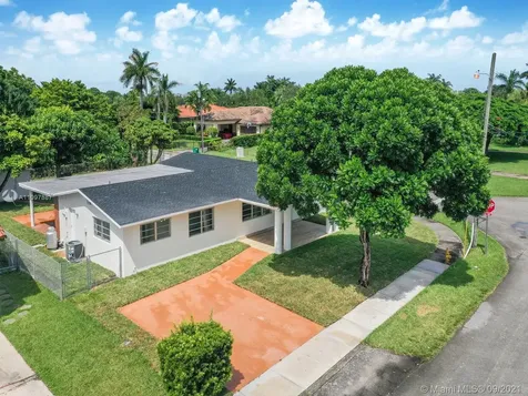10803 SW 34th Street Miami FL 33165
