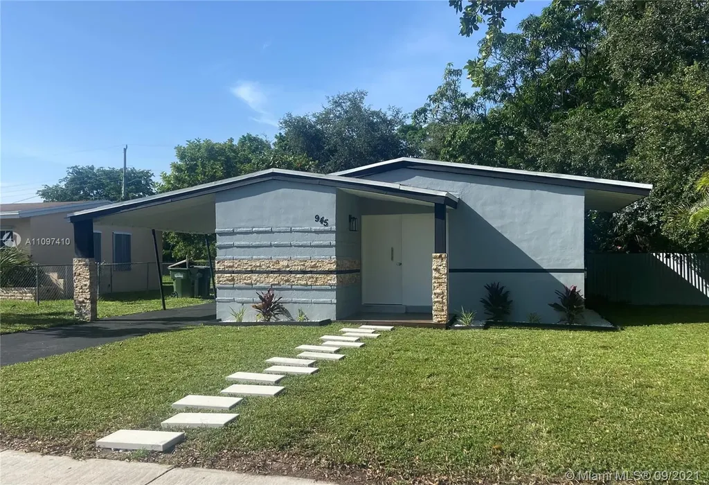 945 NW 131st Street North Miami FL 33168