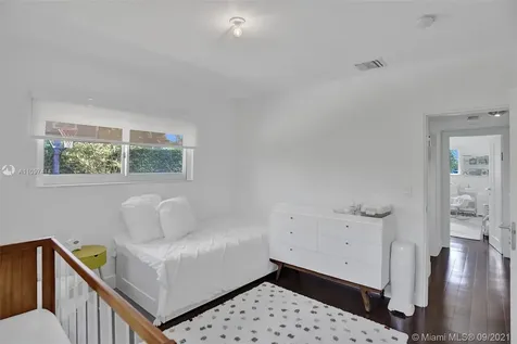 9701 W Broadview Drive Bay Harbor Islands FL 33154