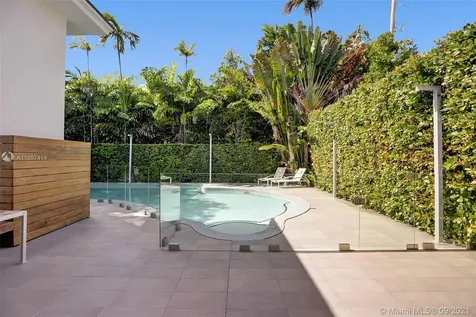 9701 W Broadview Drive Bay Harbor Islands FL 33154
