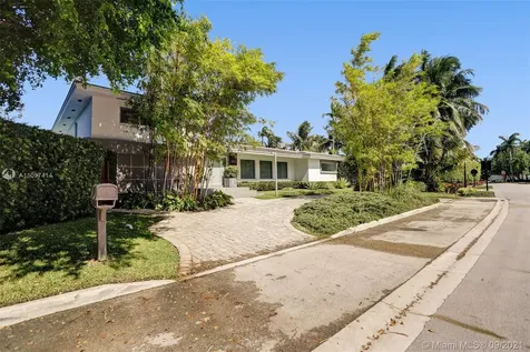 9701 W Broadview Drive Bay Harbor Islands FL 33154