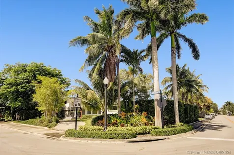 9701 W Broadview Drive Bay Harbor Islands FL 33154