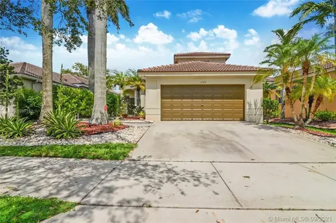 1725 Winterberry Lane Weston FL 33327