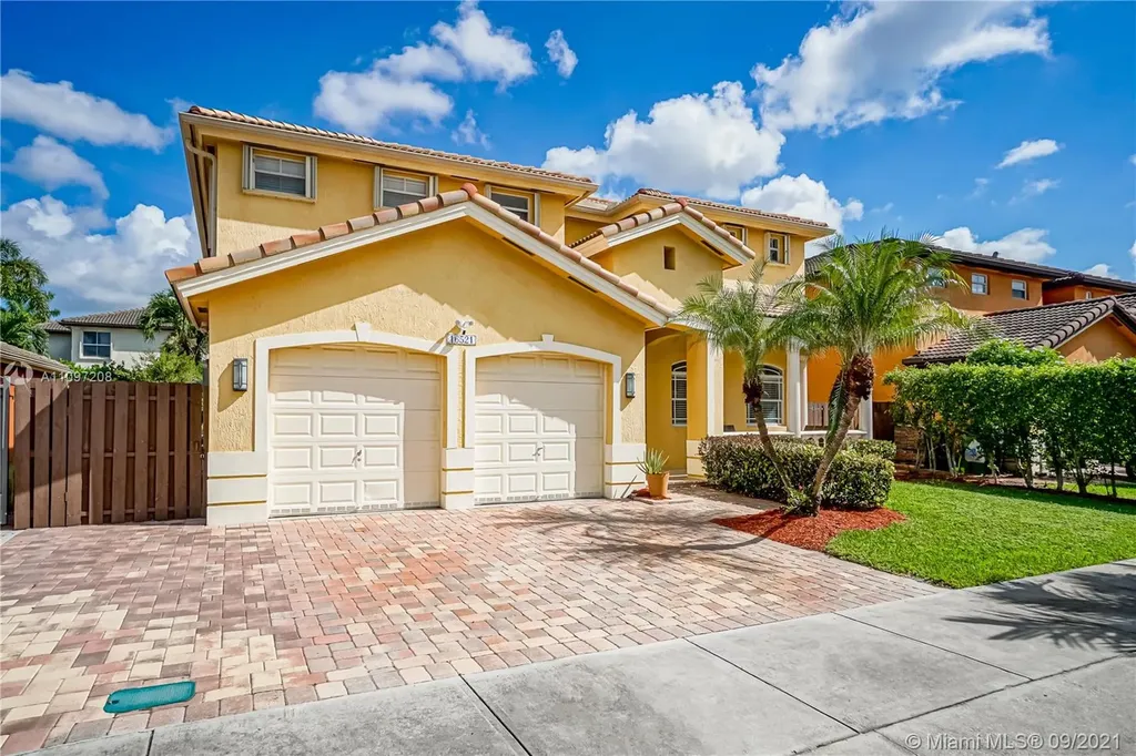 16521 SW 60th Terrace Miami FL 33193
