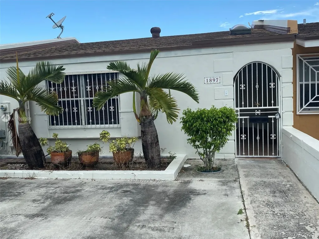 1897 W 68th Street Hialeah FL 33014