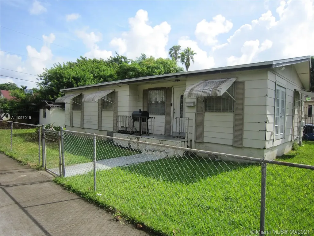 395 NW 81st Street Miami FL 33150