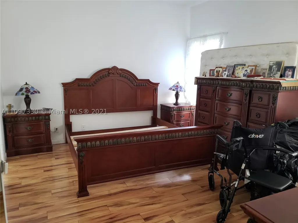 3807 NW 42nd Way Coconut Creek FL 33073