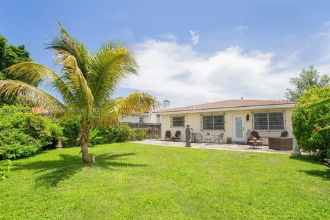 1655 SW 14th Street Miami FL 33145
