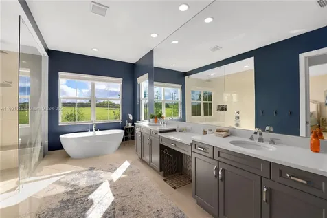 1022 Castaway Court Loxahatchee FL 33470